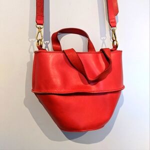 Madewell red leather bucket tote crossbody purse